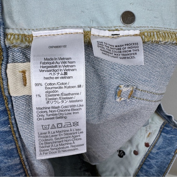 Madewell Perfect Vintage High Rise Raw Hem Jean Shorts Foster Wash Size 28 NWT - Picture 9 of 9